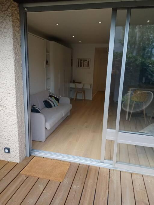 Ty Jolie Super Grand Avec Parking Et Terrasse Appartement *